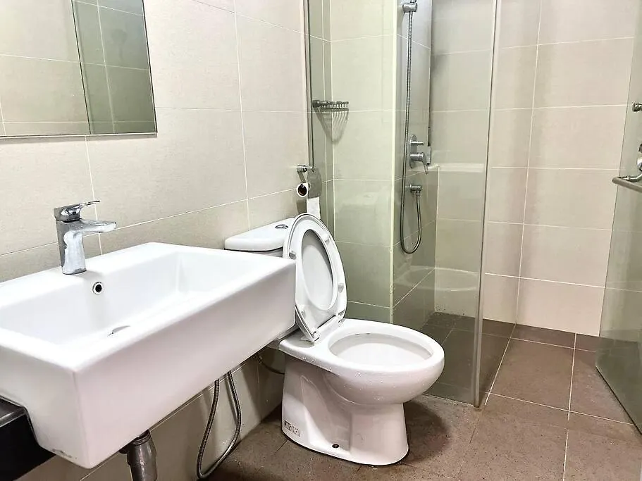 Atlantis Residence Melaka - 2 Bedrooms With Workplace Tranquerah